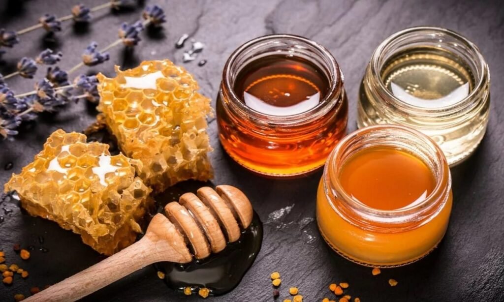فوائد العسل الوقاية من السم و السحر: كيف يمكن استخدام؟
